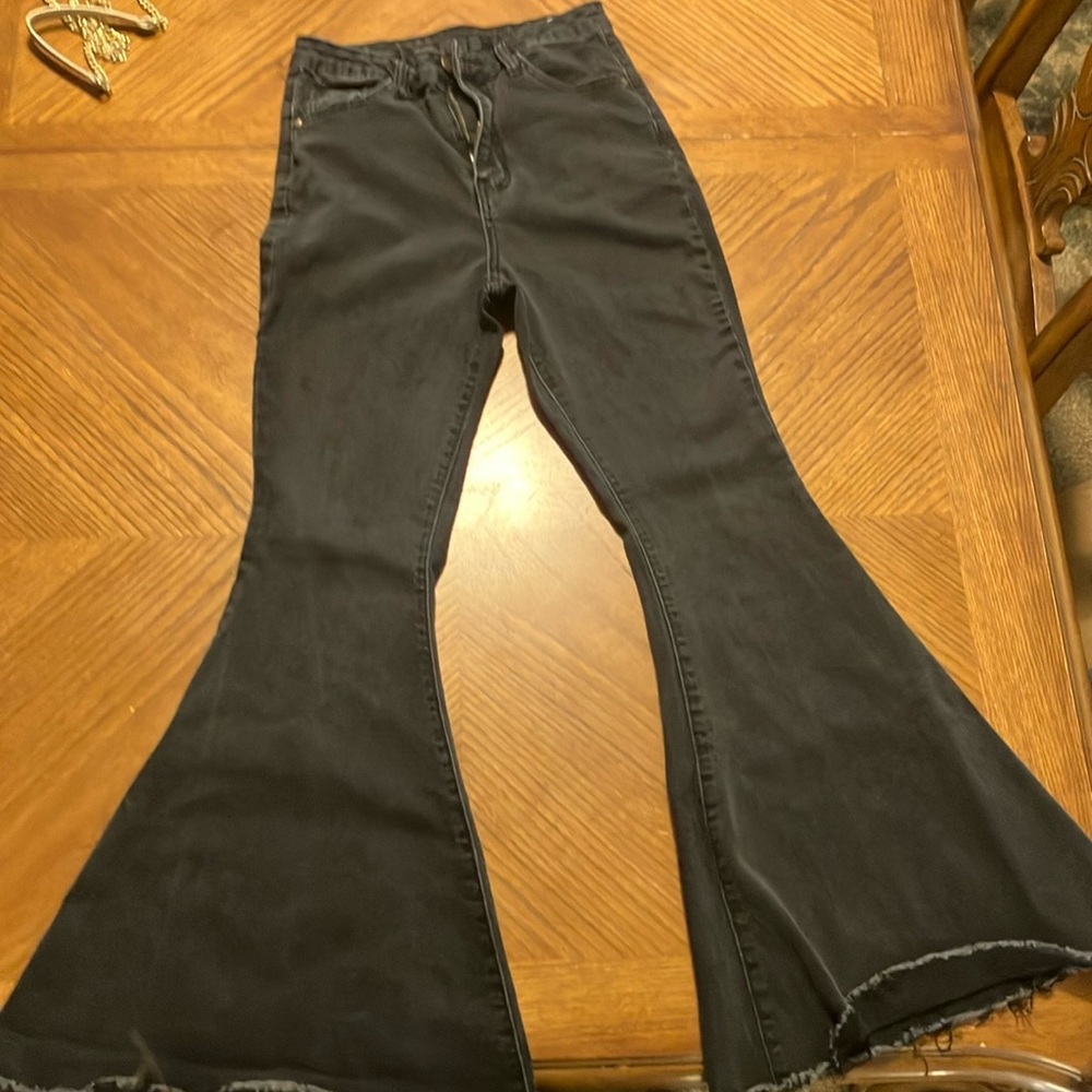 Black bell bottom jeans